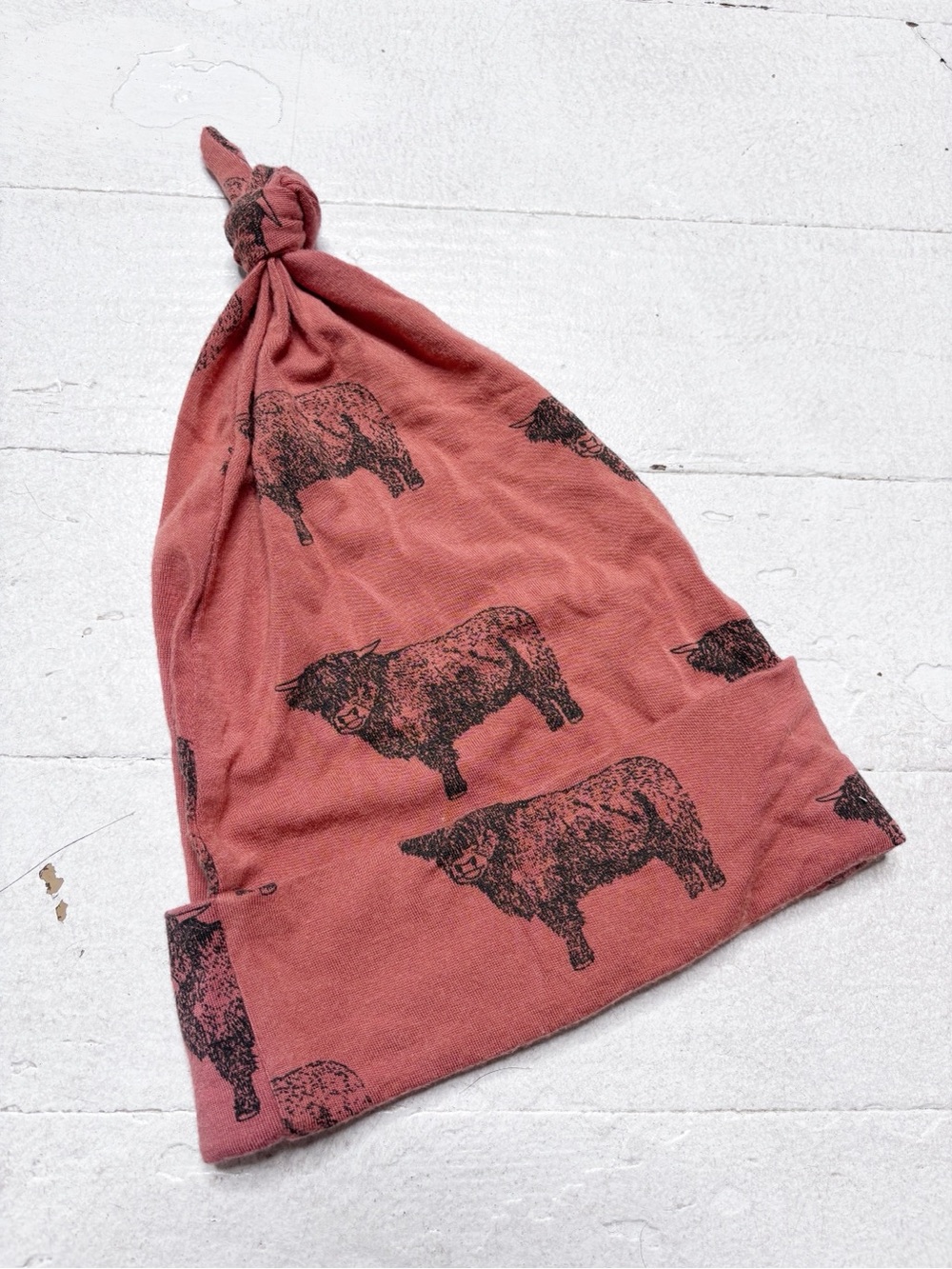 Kate Quinn Baby Knotted Hat Highland Cow Print Bamboo Dusty Rose Size 6-12M GUC